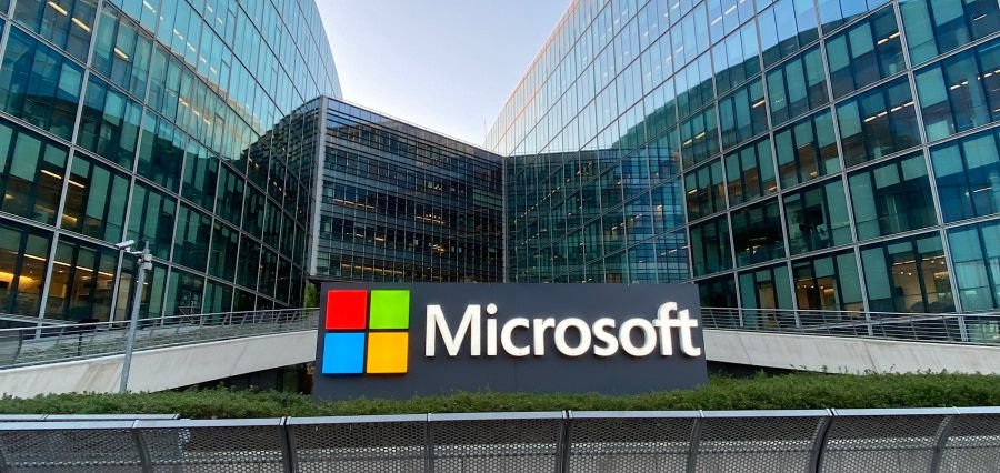 Microsoft Announced of One-time Cash Awards of up to 25% of Annual Bonus to Employees