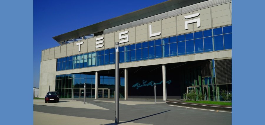 tesla